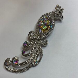 NWOT Aling Crystal Peacock Pin 3” long